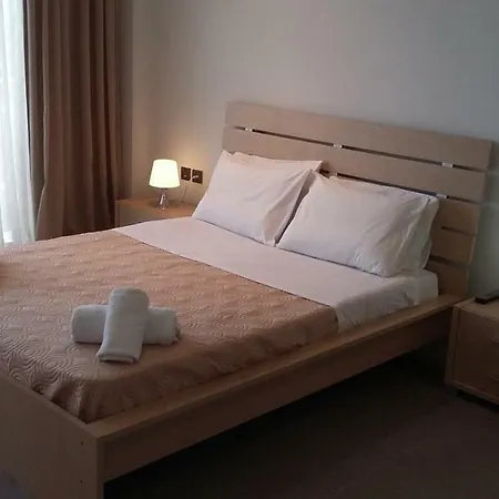 Aggeli Park Cozy Lägenhet *